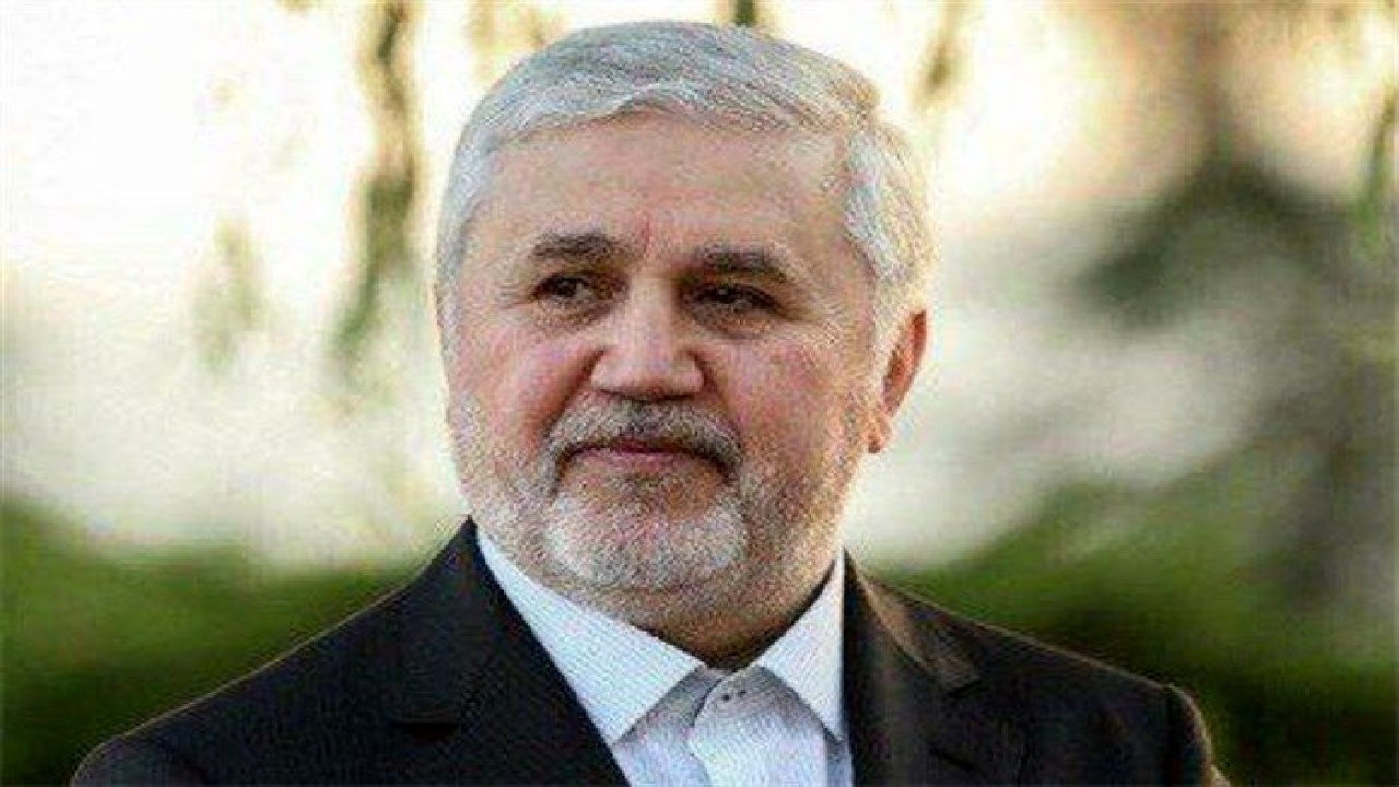 دنیا به احترام تاریخ و تمدن ایران کلاه ادب از سر بر می‌دارد
