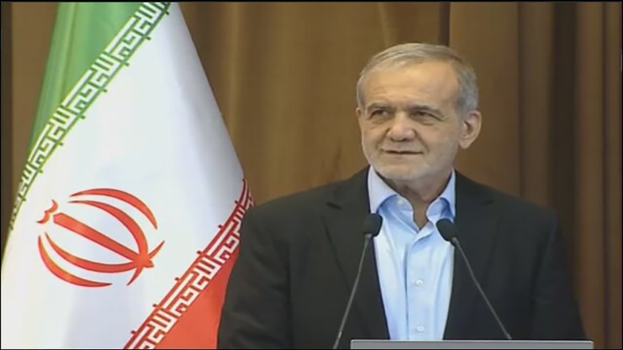 پزشکیان: با جدیت پیگیر صدور به موقع مجوز‌های مورد نیاز سرمایه‌گذاران هستیم