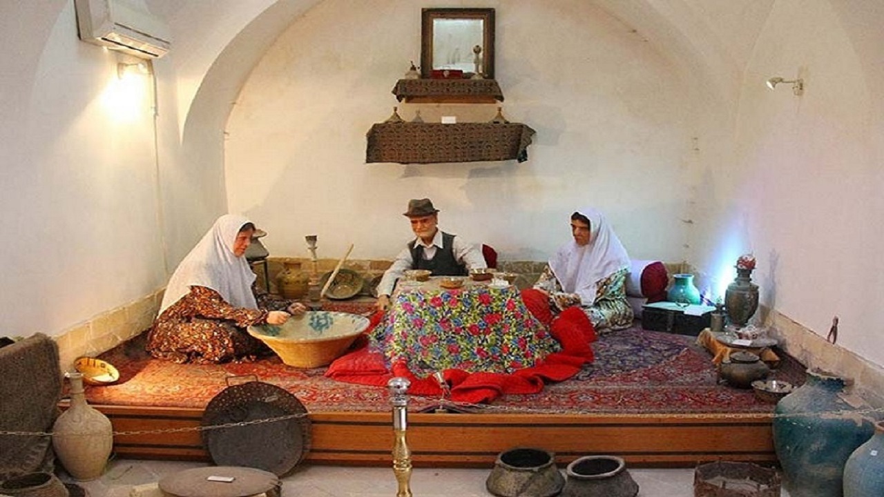 آیین‌های ۲۷ ماه رمضان در دستگرد قم؛ از پخت نان برکت تا دوخت پیراهن مراد