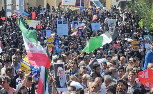 حماسه‌ای دیگر از مردم روزه دار شهرستان‌های استان یزد در راهپیمایی روز قدس+عکس و فیلم