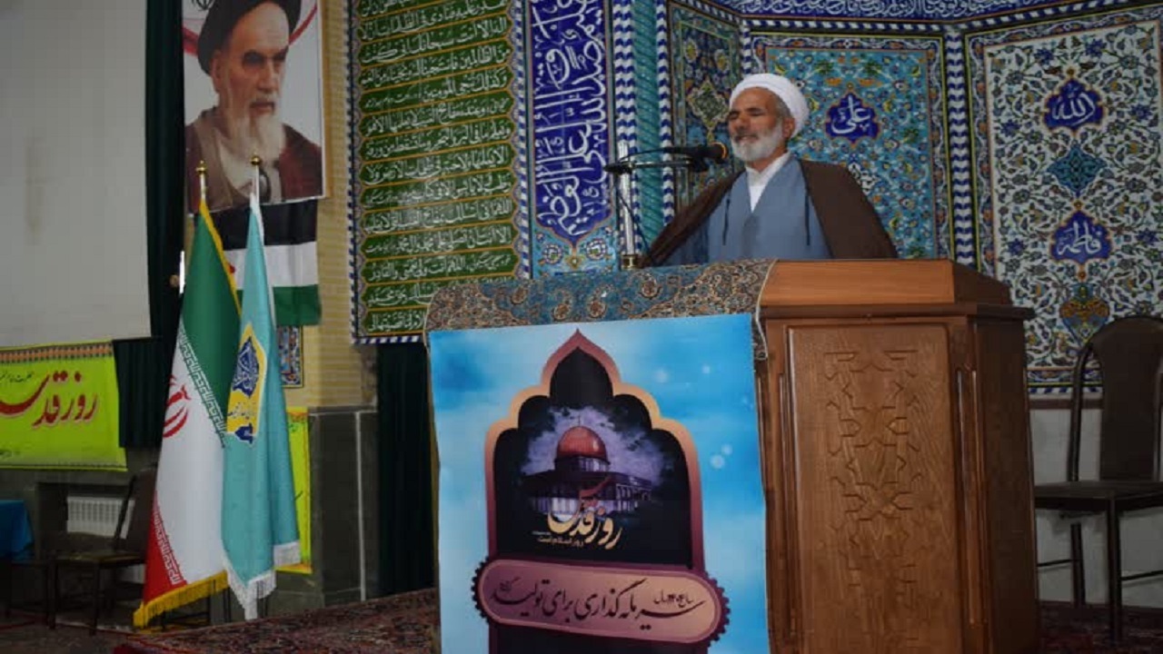 روز قدس یک روز جهانی ومسئله اسلامی است