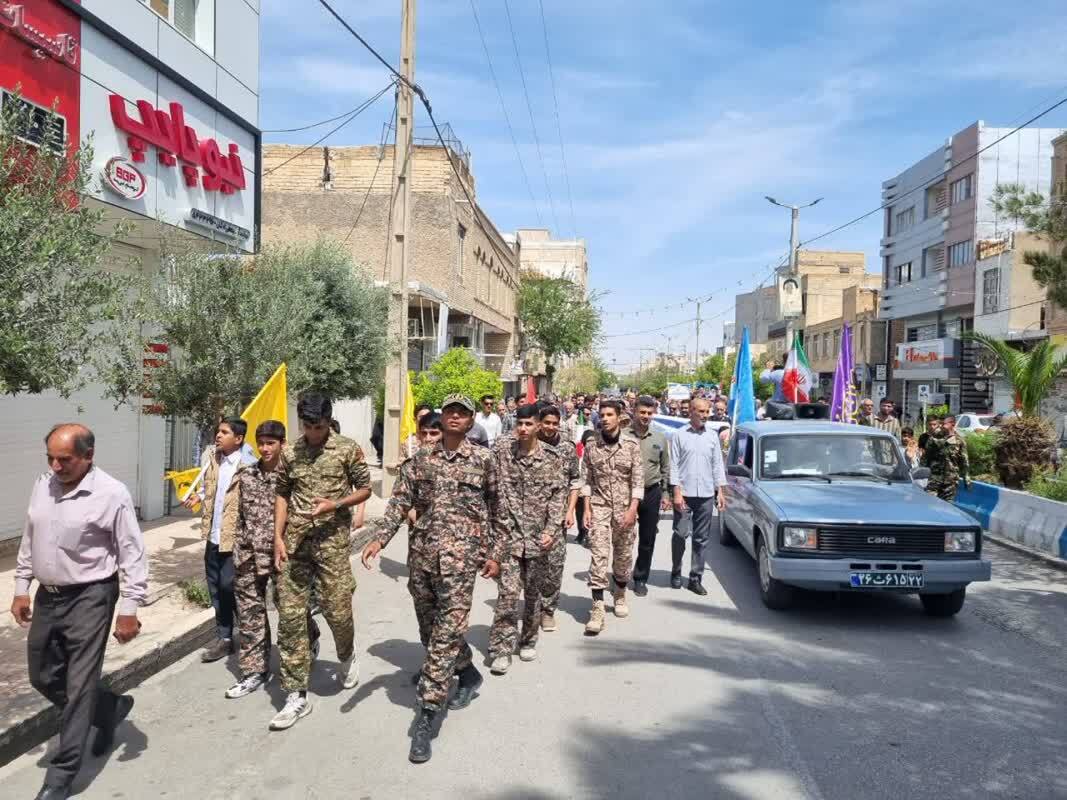 نمایی از غرفه کودکان شیرازی در روز جهانی قدس