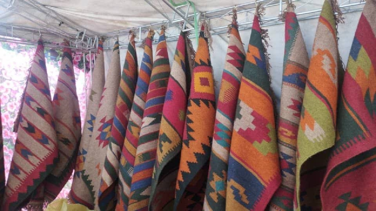 برپایی نمایشگاه صنایع‌دستی و سوغات استان‌ها در دهکده تفریحی باغستان