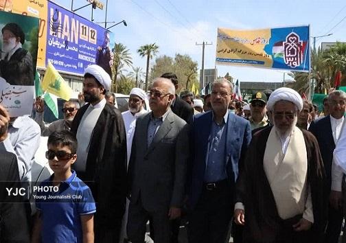گزارش تصویری از راهپیمایی روز جهانی قدس در بندرعباس گزارش تصویری از راهپیمایی روز جهانی قدس در بندرعباس