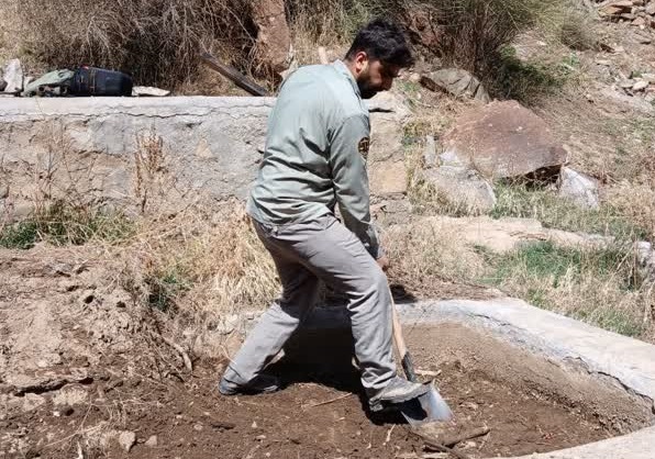 بهسازی چشمهها و آبشخورهای پلنگدره؛ گامی حیاتی برای حمایت از زیستگاههای طبیعی قم بهسازی چشمهها و آبشخورهای پلنگدره؛ گامی حیاتی برای حمایت از زیستگاههای طبیعی قم