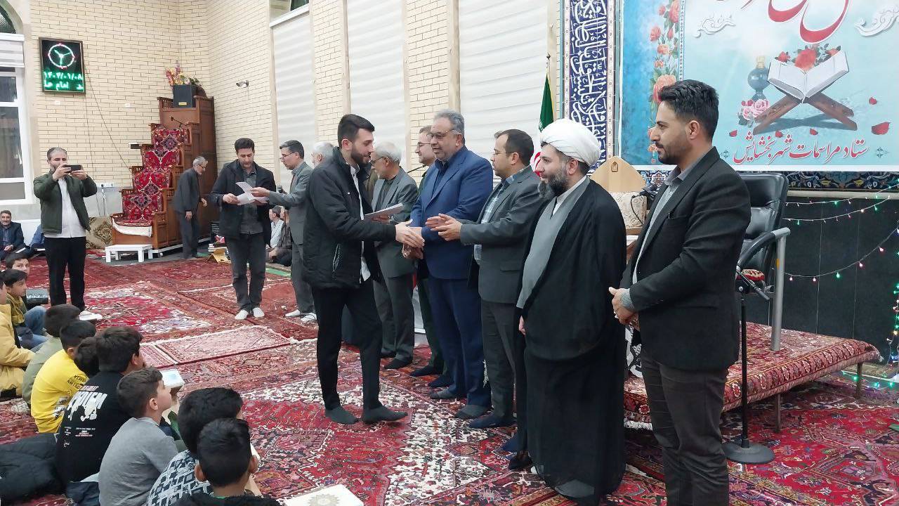 برگزاری محفل انس با قرآن کریم در بخشایش