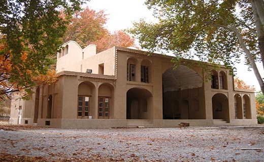 باغ جهانی پهلوان&zwnj;پور مهریز مکانی دل&zwnj;نشین و مفرح برای گذران اوقاتی خاطره&zwnj;انگیز