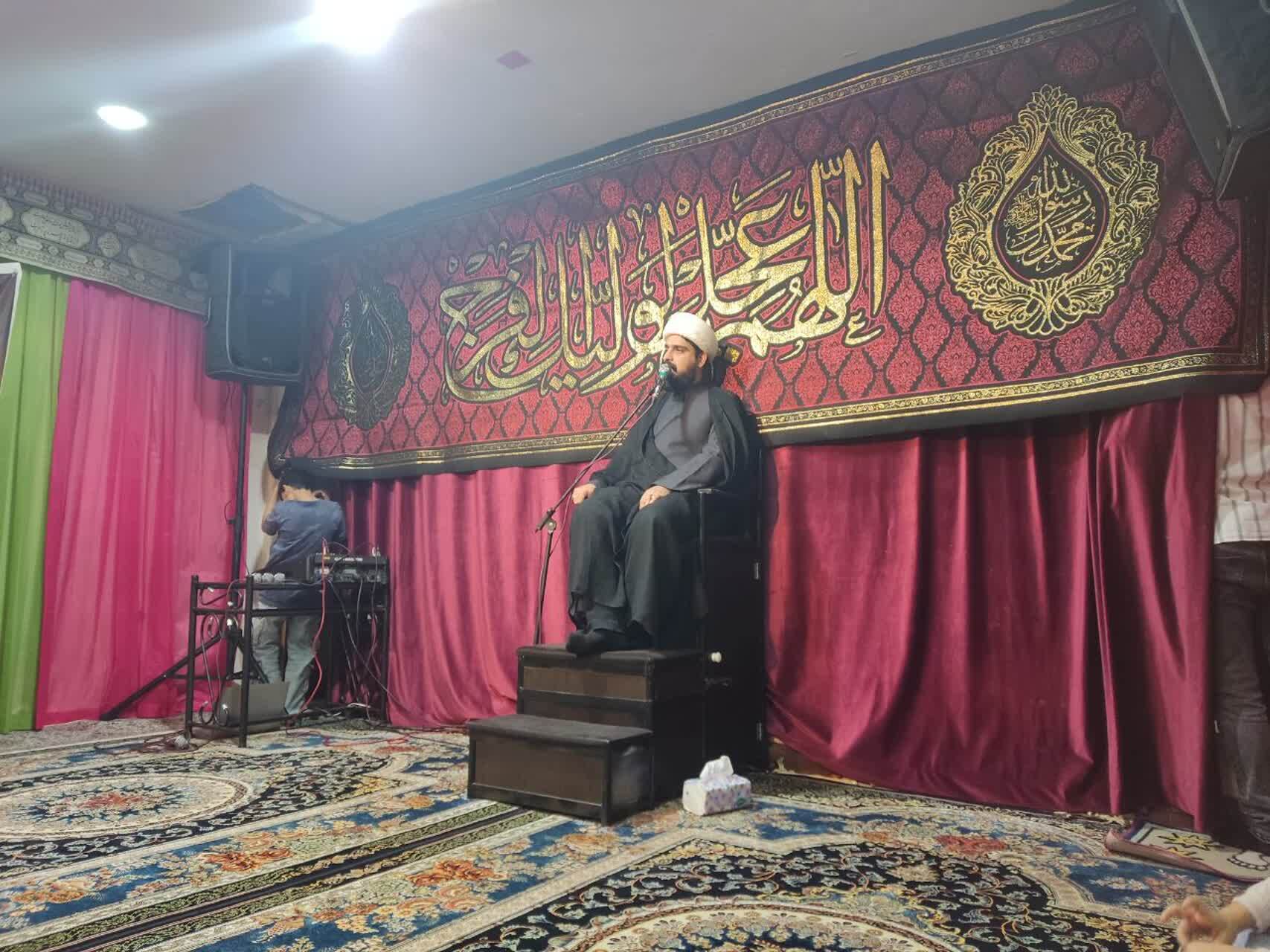 شادمانی قمی&zwnj;ها در آستانه سالروز ولادت امام علی (ع) + عکس