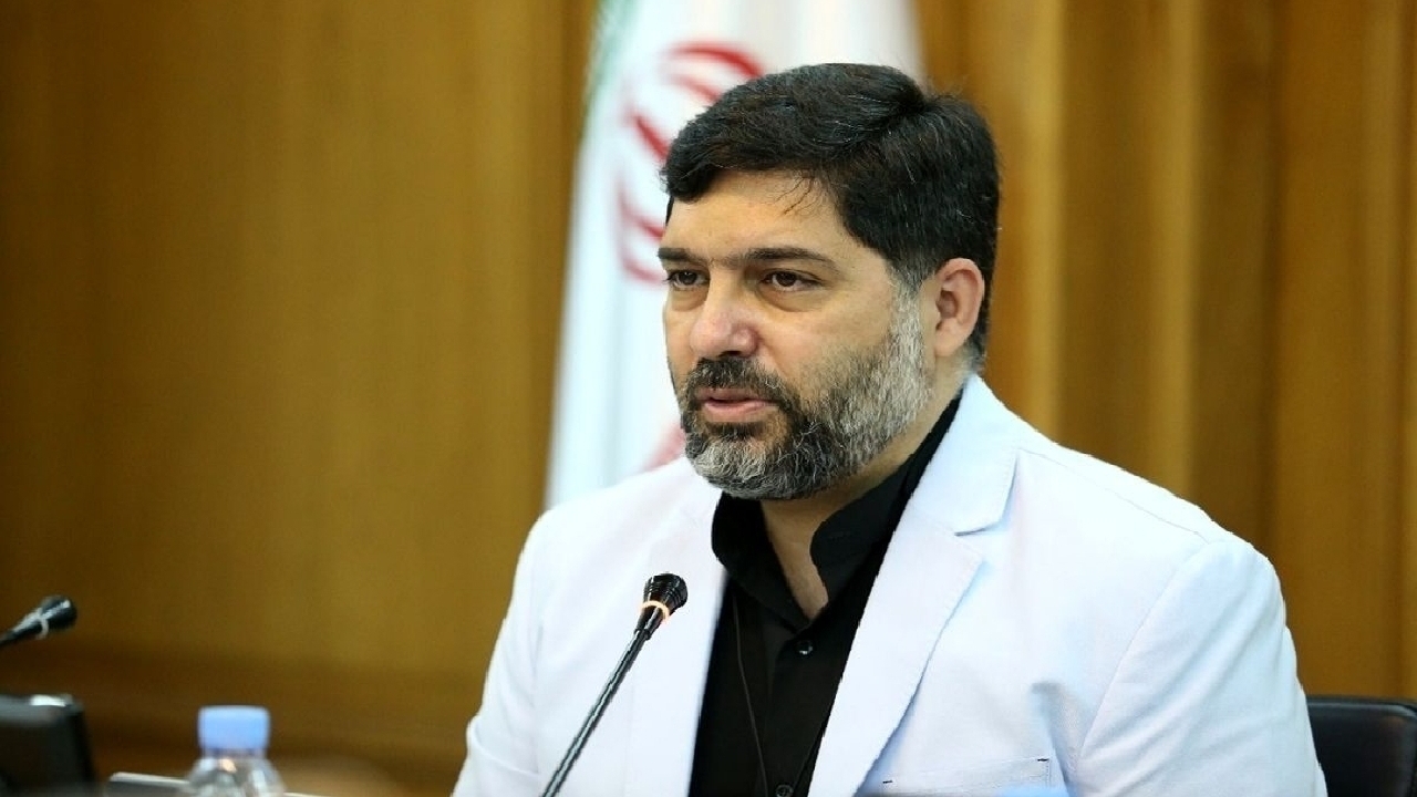 استاندار تهران وظایف استانداری را با شهرداری اشتباه گرفته است