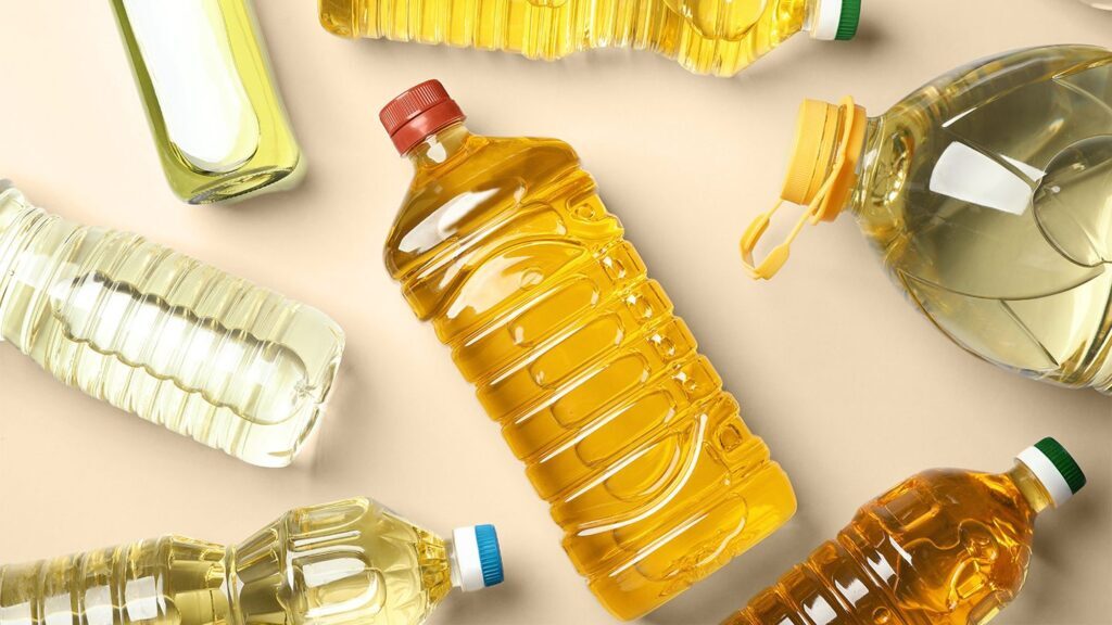 تحمیل اجباری کارخانه ها به بنکداران در کنار فروش روغن به فروش کیک یا تن ماهی