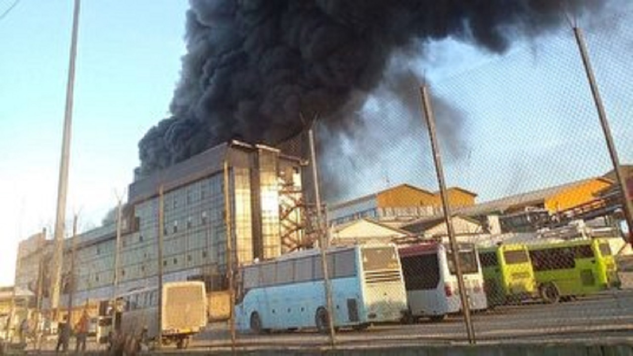 وقوع آتش سوزی در کارخانه کاله آمل