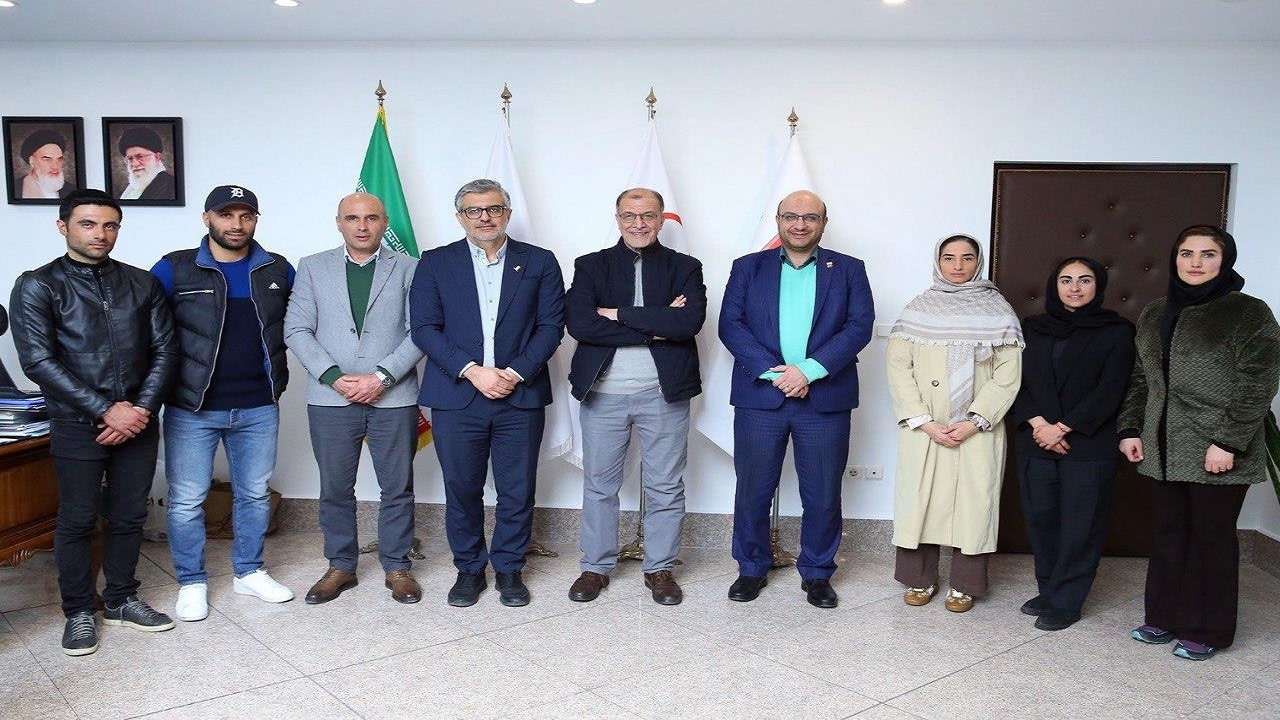 دیدار کاروان اعزامی کشورمان به بازی‌های المپیک زمستانی با رئیس و دبیرکل کمیته ملی المپیک