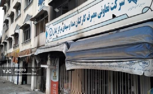 آسیب زدن اغتشاشگران  به ساختمان باشگاه خبرنگاران جوان در رشت/ غیر قابل انتشار