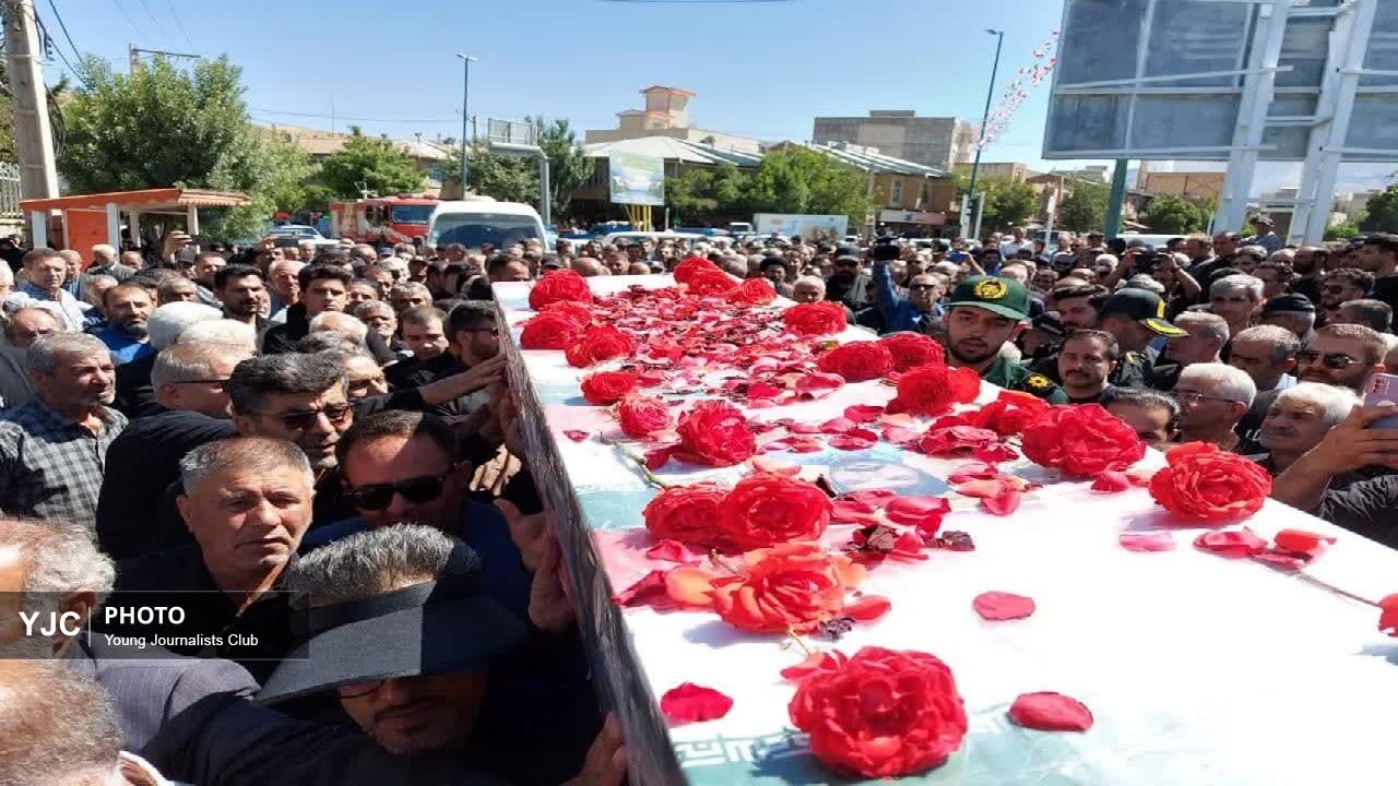 پیکر چهار شهید امنیت در لرستان تشییع می‌شود