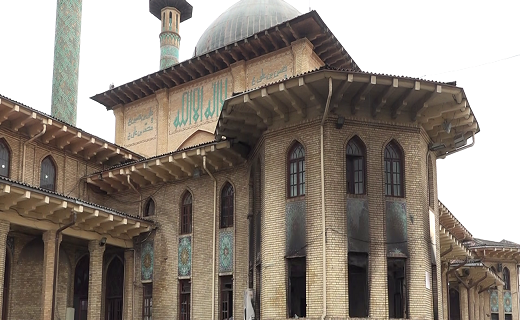 هتک حرمت آشوبگران به ۲۶ مسجد در گیلان هتک حرمت آشوبگران به ۲۶ مسجد در گیلان