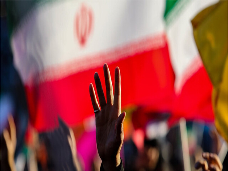 دعوت امام جمعه شیراز و استاندار فارس برای شرکت در راهپیمایی ۲۲ دی