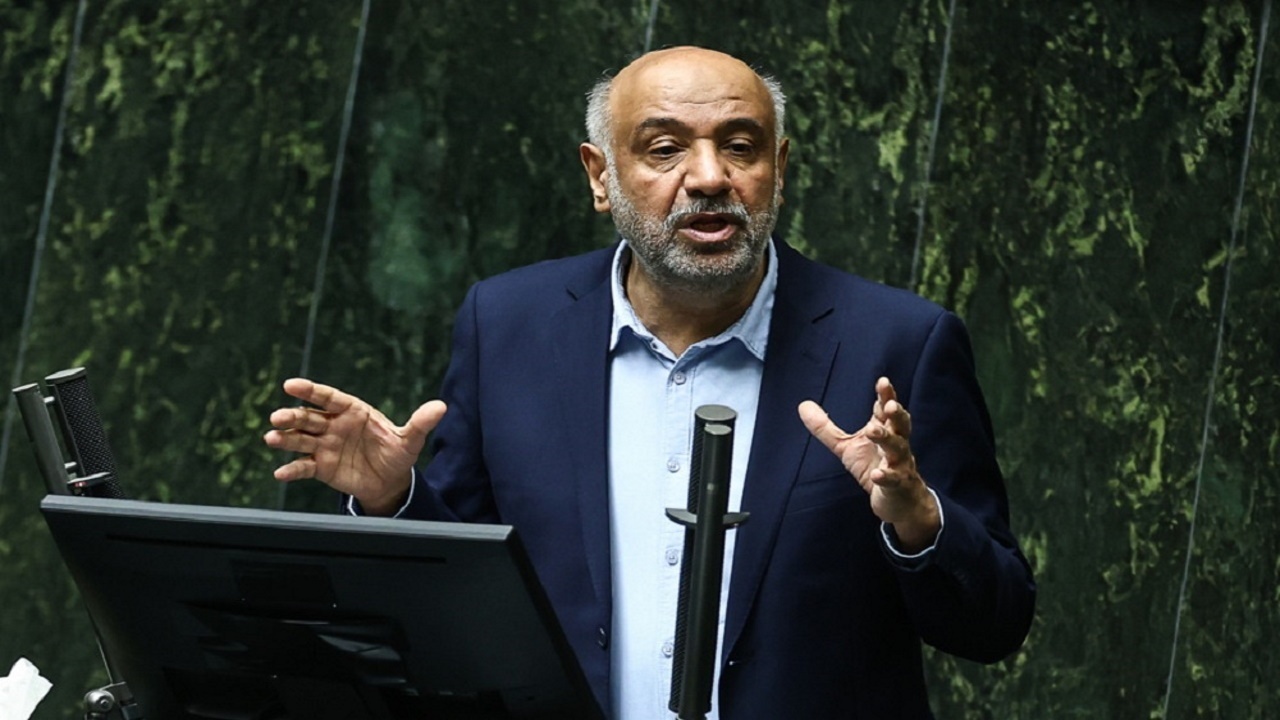 دو کارته شدن وزیر کار در مجلس