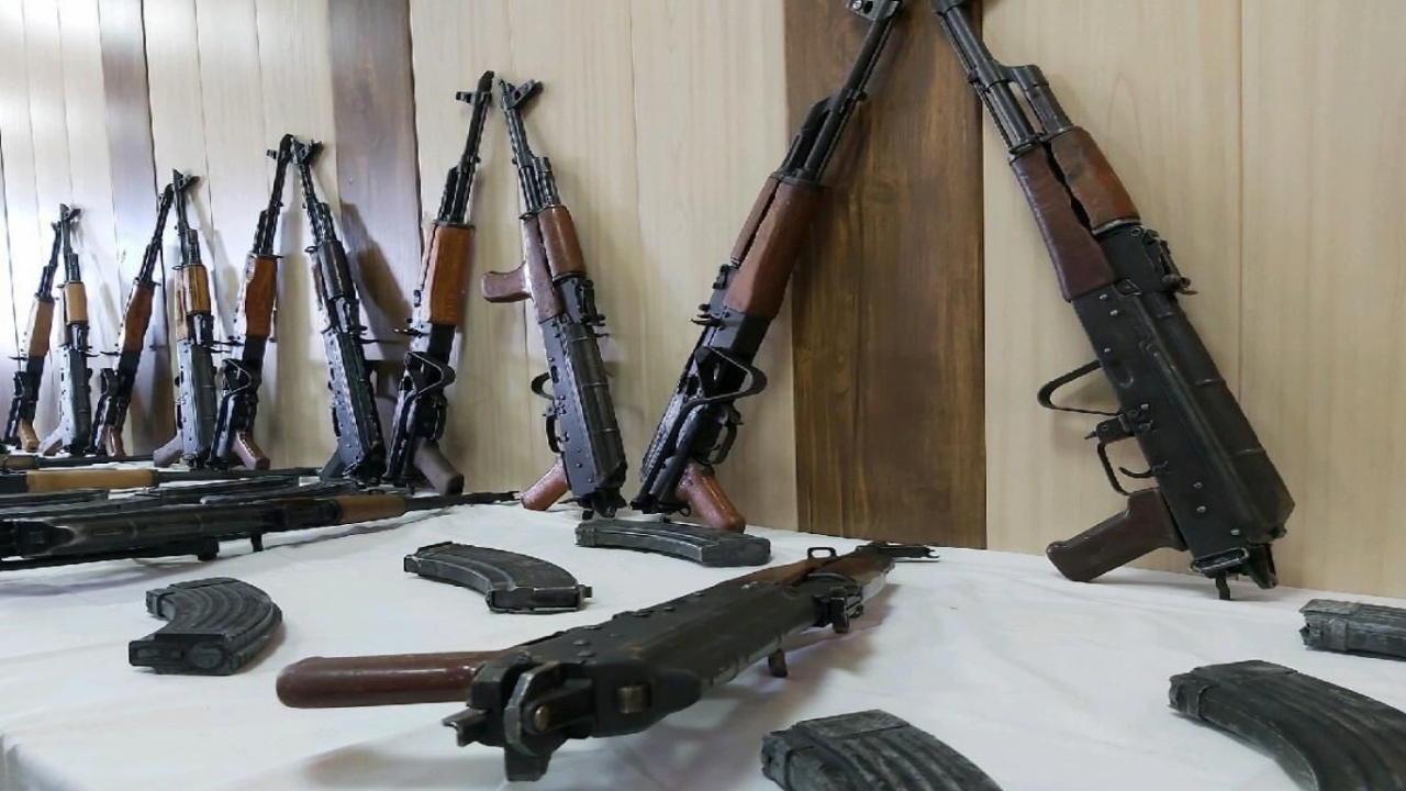 انهدام باند قاچاق سلاح و کشف ۲۷ قبضه سلاح جنگی در مرز‌های سیستان و بلوچستان