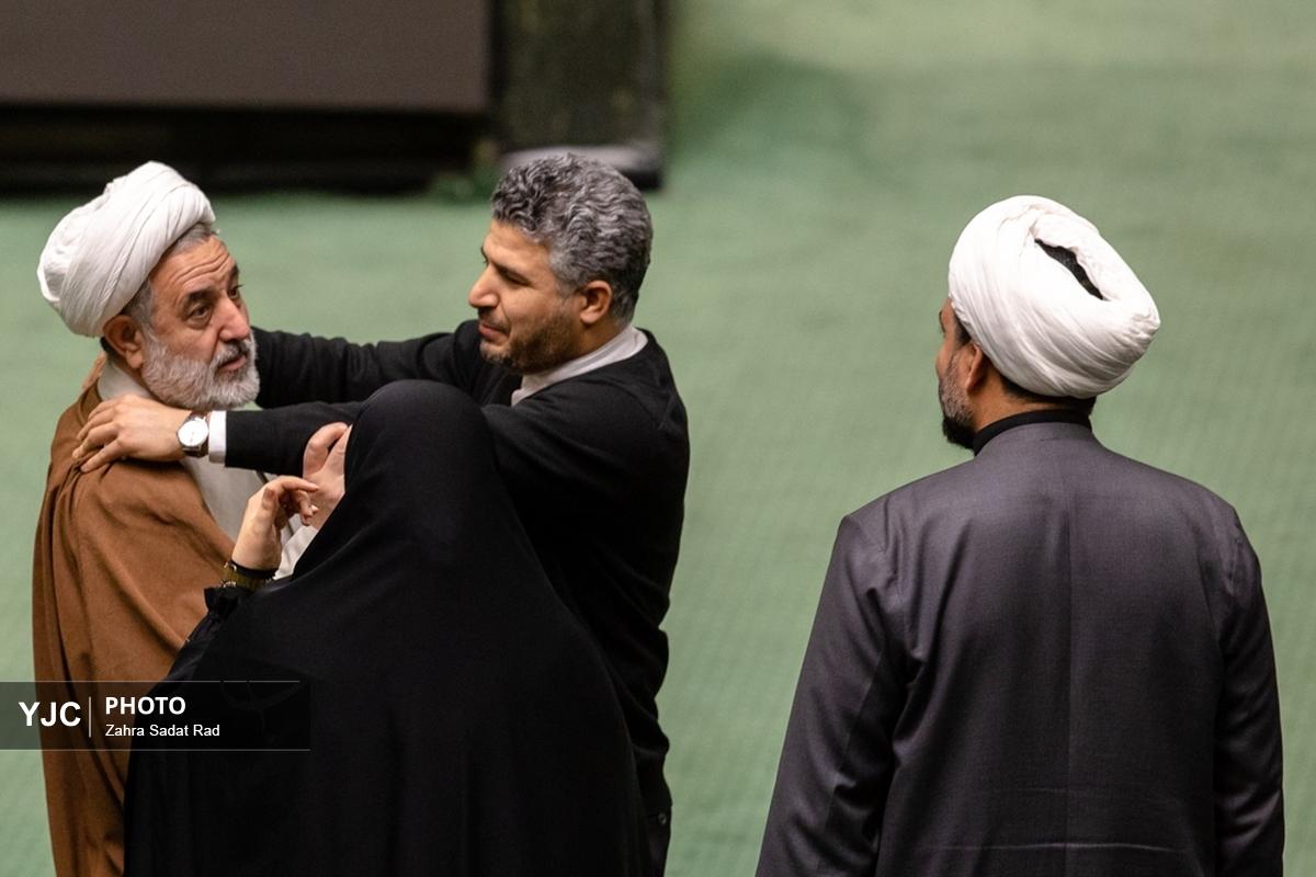 صحن علنی مجلس شورای اسلامی / ۳۰ دی ۱۴۰۴