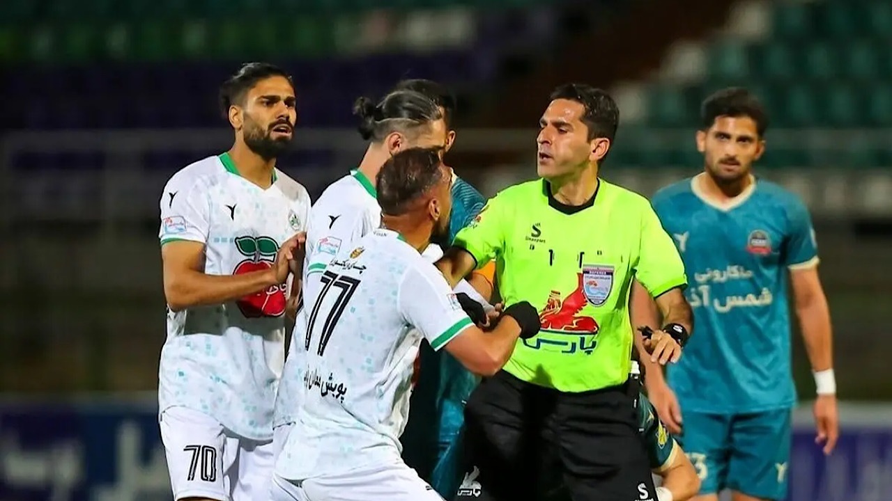 قضاوت بنیادی‌فر و حیدری برای استقلال و پرسپولیس
