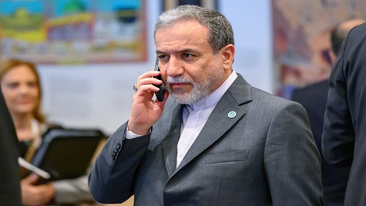 رایزنی تلفنی وزیران خارجه ایران و هند