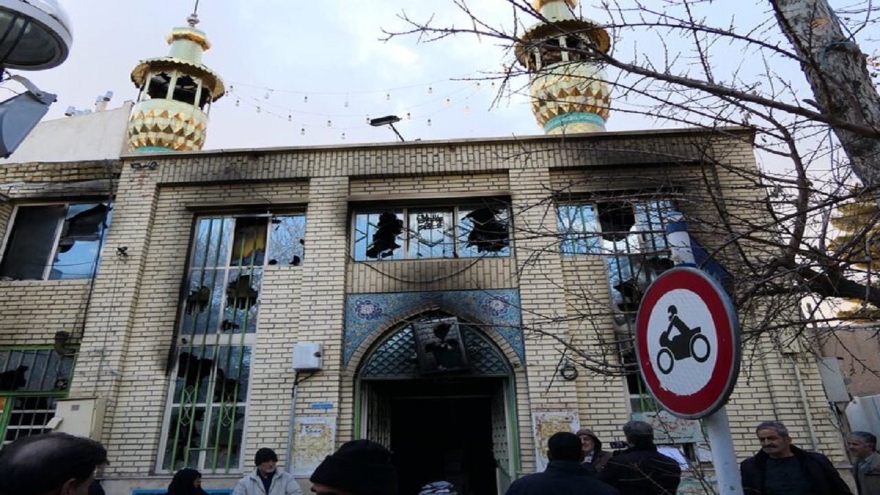 روایتی از آنانی که مظلومانه شهید شدند؛ خناسان ۴۰۰ قرآن را آتش زدند!