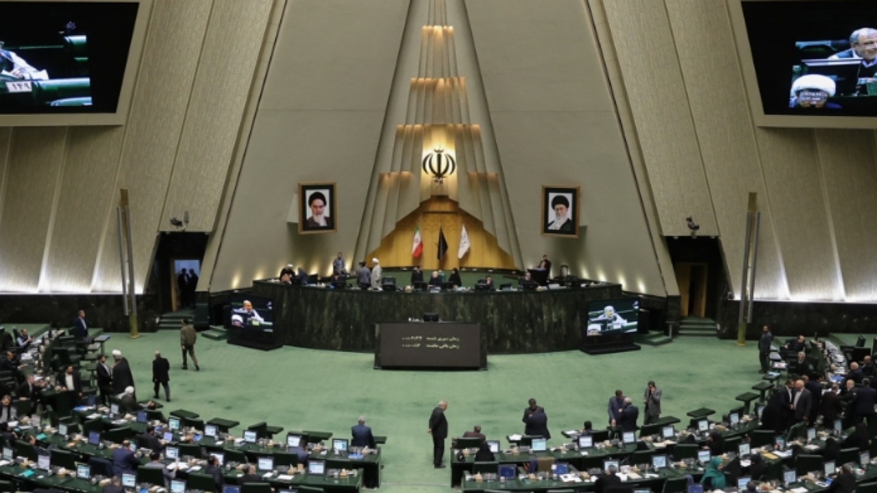 وزیر اطلاعات هفته آینده در مجلس حضور می‌یابد/ ادامه بررسی طرح برگزاری تجمعات