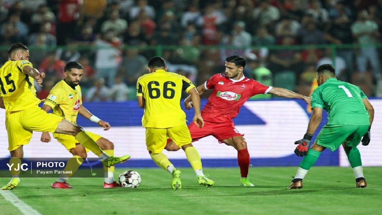 خیز پرسپولیس برای رسیدن به صدر جدول/ نبرد حساس استقلال و تراکتور در یزد