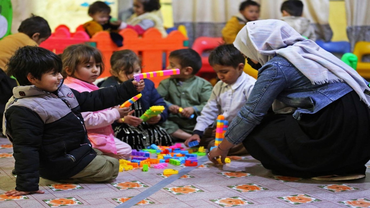 عملکرد مربیان کودکستان‌ها مورد نظارت قرار می‌گیرد