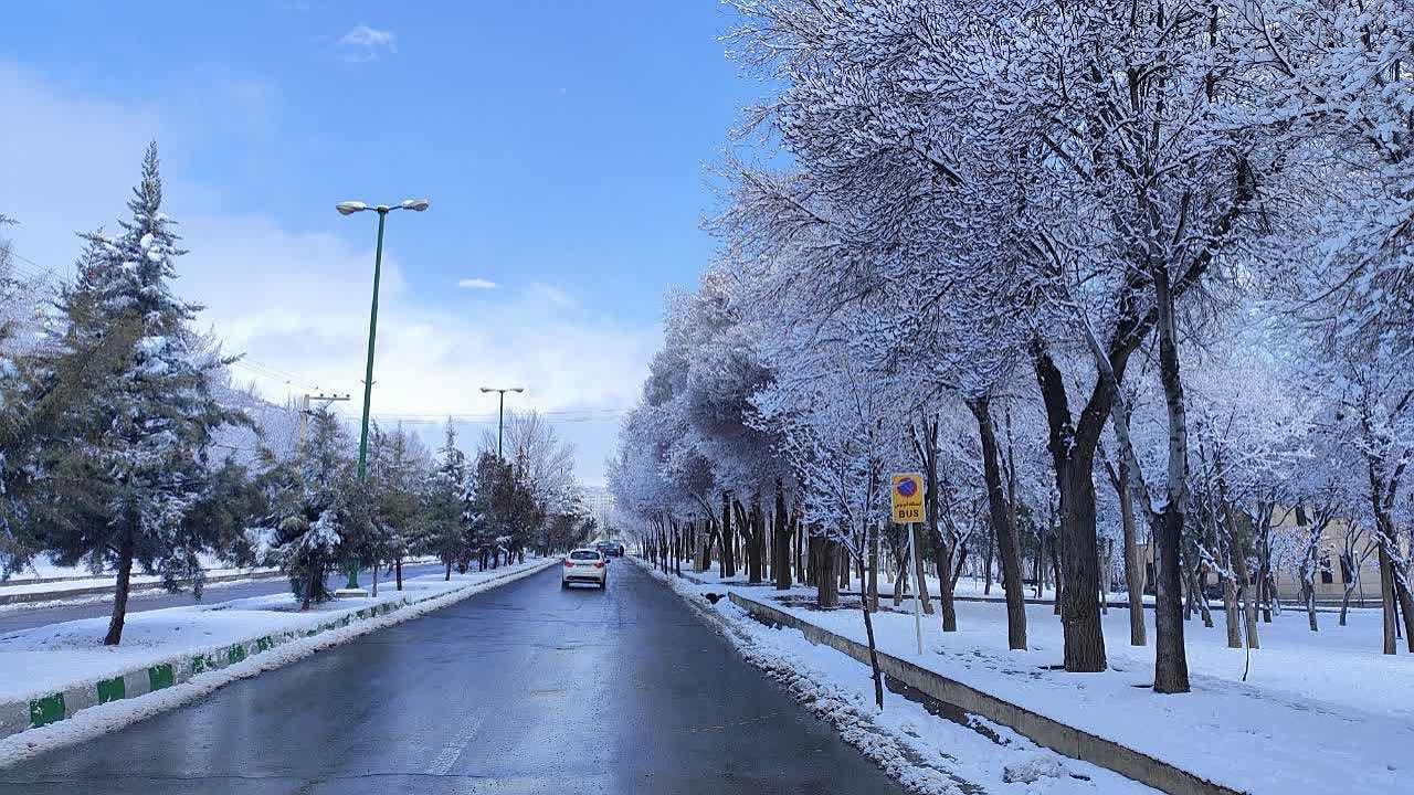 برف شهرکرد را در آغوش کشید+ تصاویر و فیلم