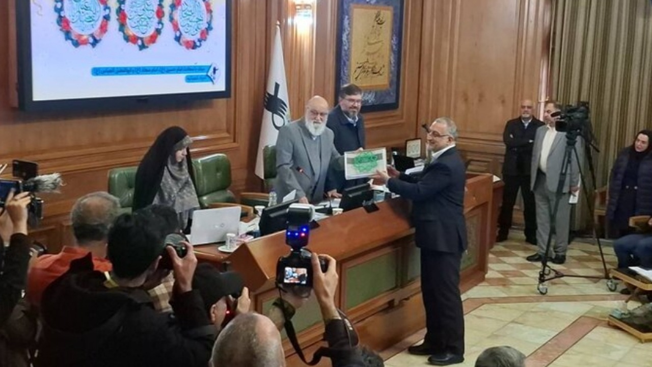 بودجه سال آینده ۳۲۲ هزار و ۹۰۰ میلیارد تومان است