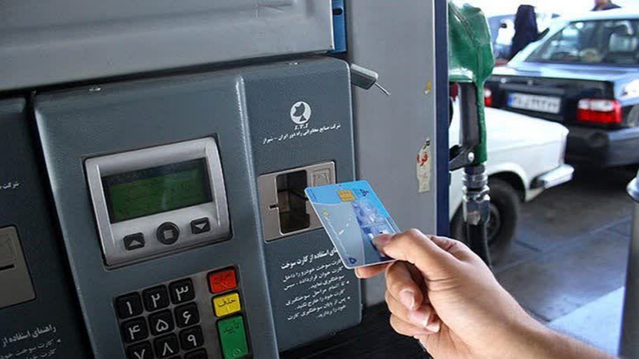 دستگیری عاملان توزیع بیش از ۵۹ هزار لیتر سوخت در جیرفت