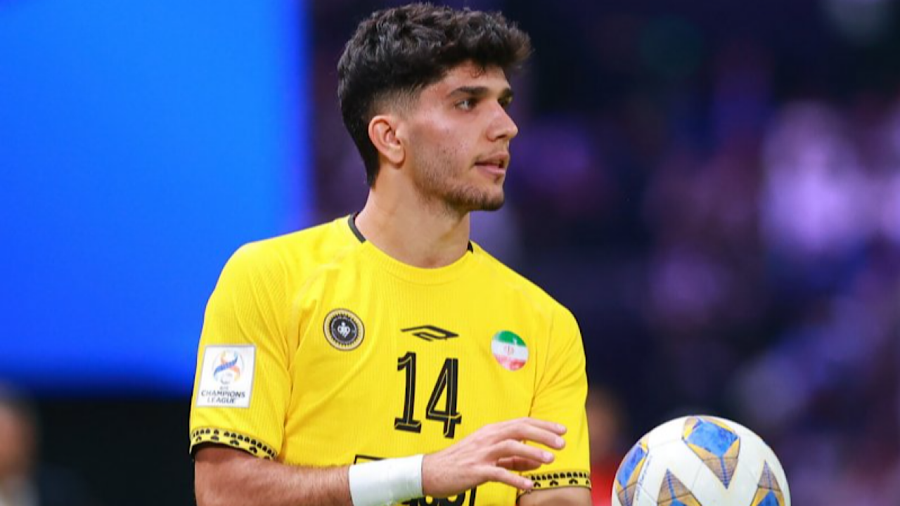 سپاهان با پیوستن آریا یوسفی به پرسپولیس موافقت کرد