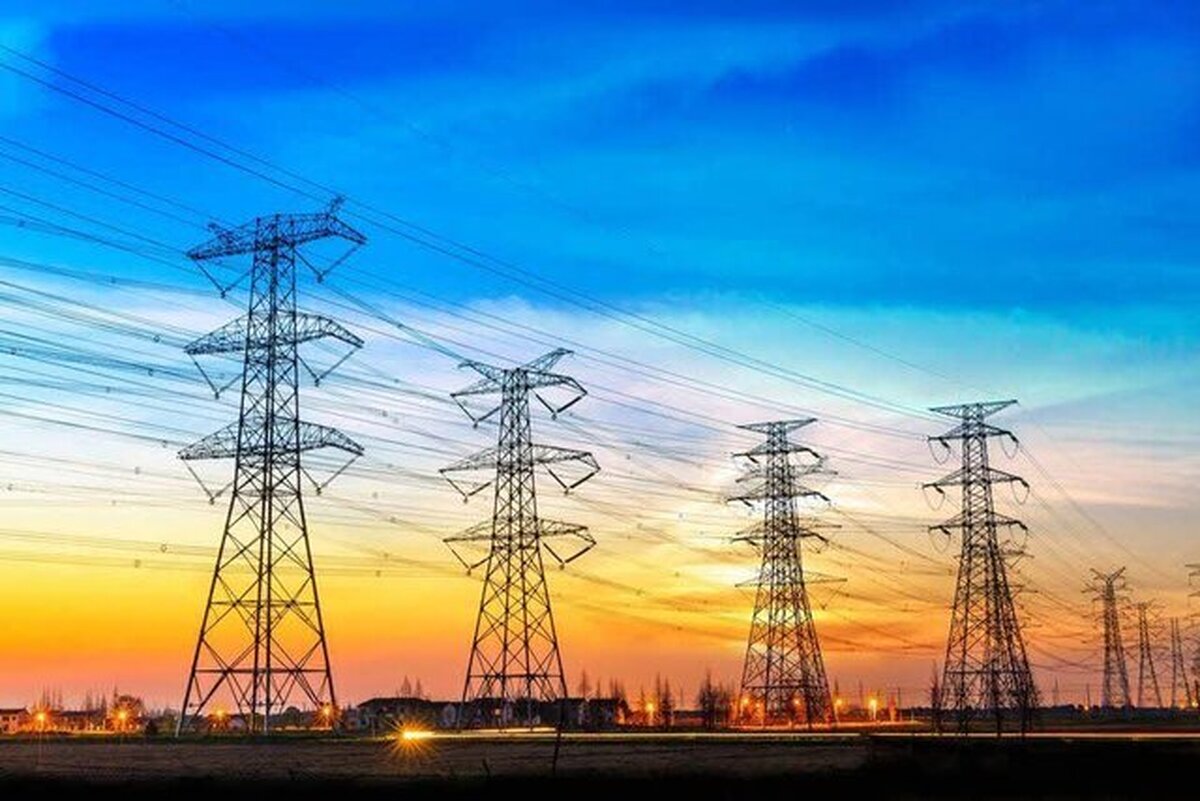 سقف‌ها به کارخانه برق تبدیل شدند + فیلم