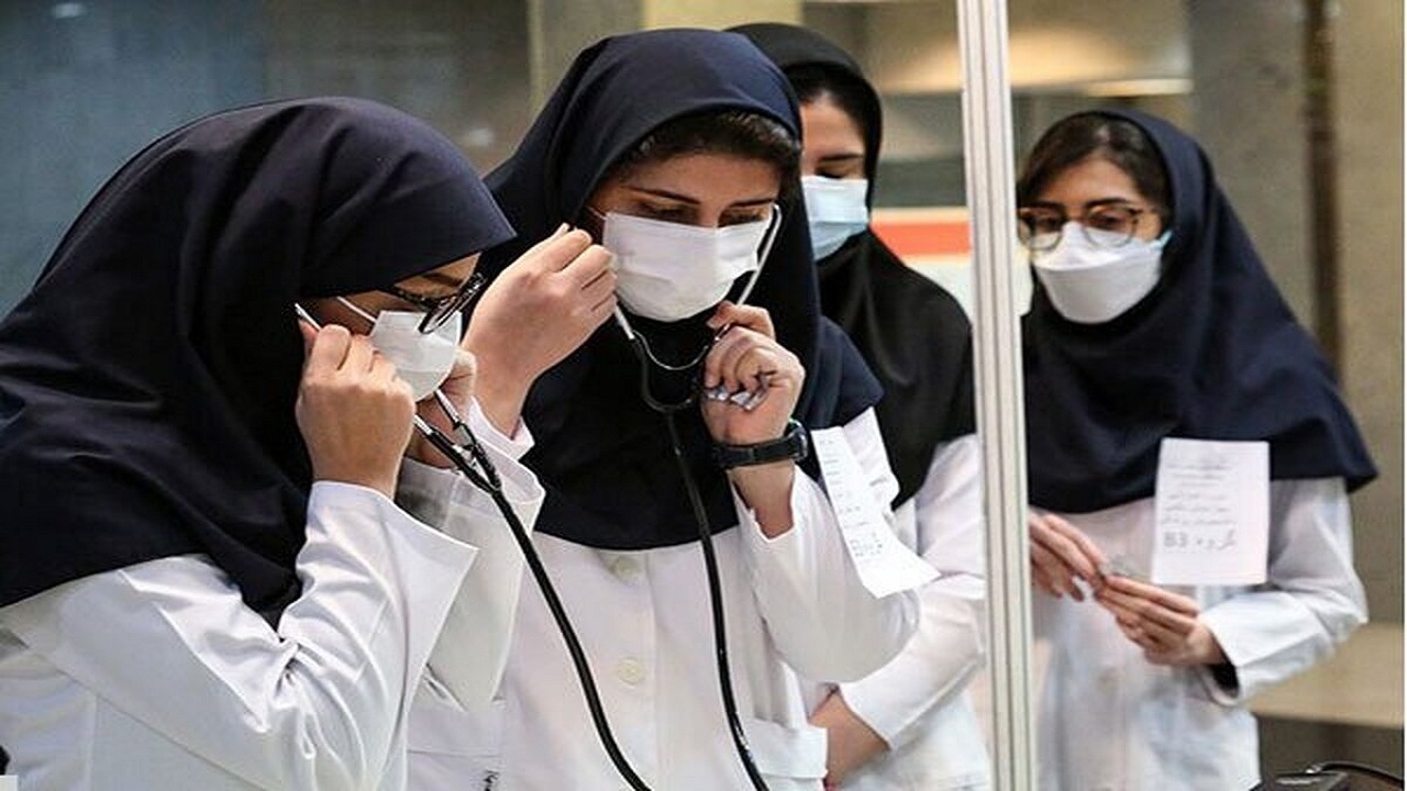 کاهش ۵۰ درصدی ظرفیت پزشکی؛ آیا قانون تثبیت ظرفیت پزشکی لغو می‌شود؟