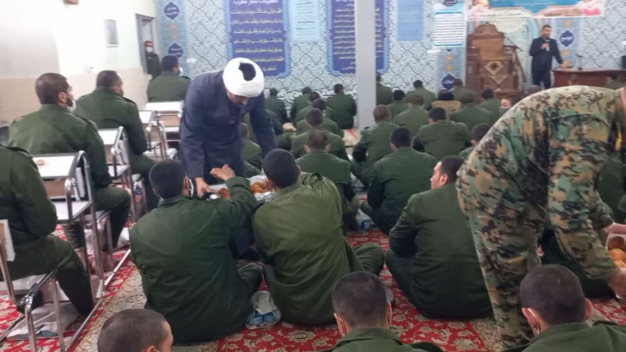 برگزاری جشن میلاد حضرت علی اکبر (ع) و روز جوان در مرکز آموزشی شهیدمطهری فراجای شهرستان نیشابور