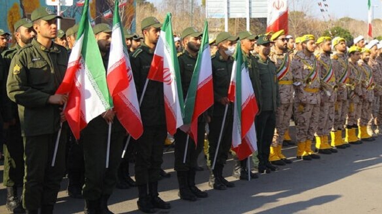 نیرو‌های مسلح قم با آرمان‌های امام راحل تجدید میثاق کردند