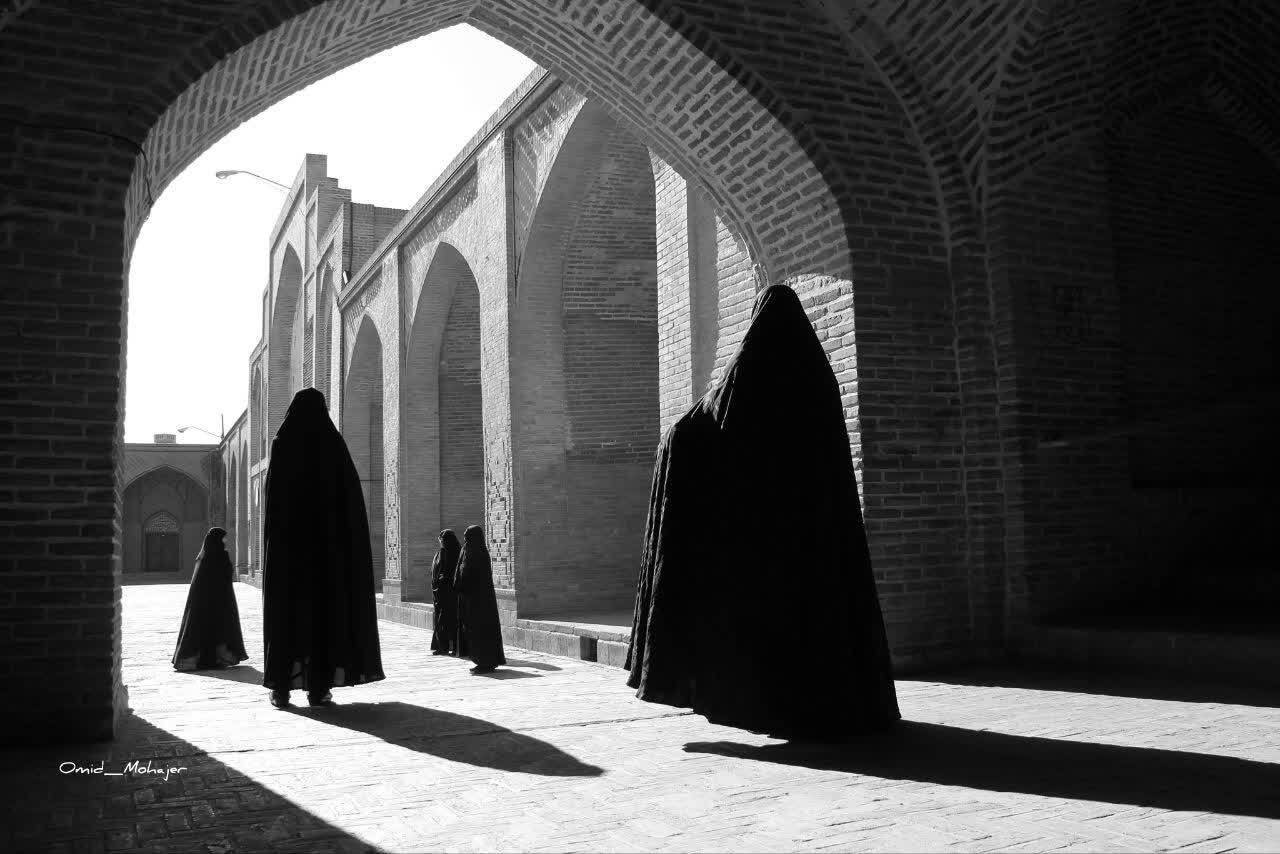 گشت و گذار تاریخی در مسجد تاریخی عتیق قزوین