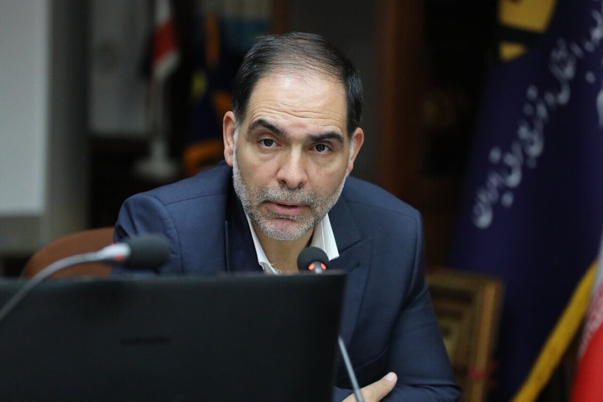 تلاش خستگی‌ناپذیر متخصصان داخلی برای روشنایی ایران