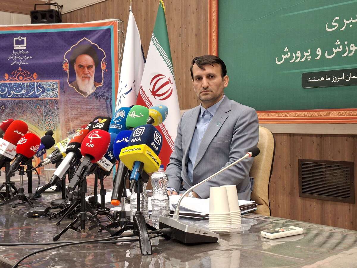 باشگاه خبرنگاران -پرداخت پاداش پایان خدمت معلمان/ آموزش و پرورش در حوزه هوش مصنوعی منفعل نیست
