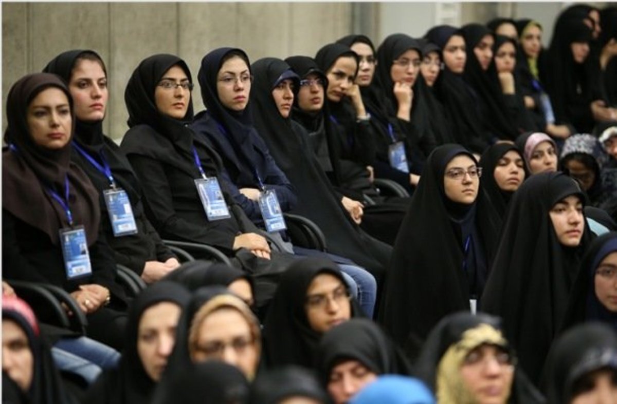 نخبگان همچنان در انتظار جذب در دستگاه های اجرایی