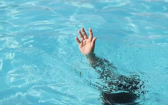 غرق شدگی دو دانش آموز در  توکهور و هشت‌بندی میناب