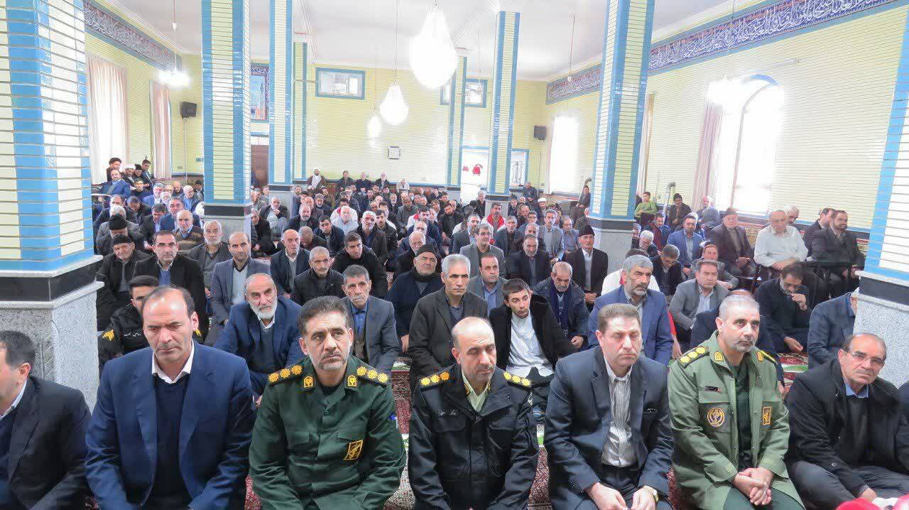 گزارش تصویری از خطبه‌های نمازجمعه این هفته شهرستان هریس