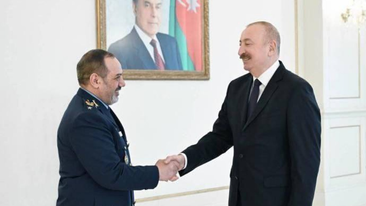 دیدار وزیر دفاع ایران با رئیس‌جمهور آذربایجان