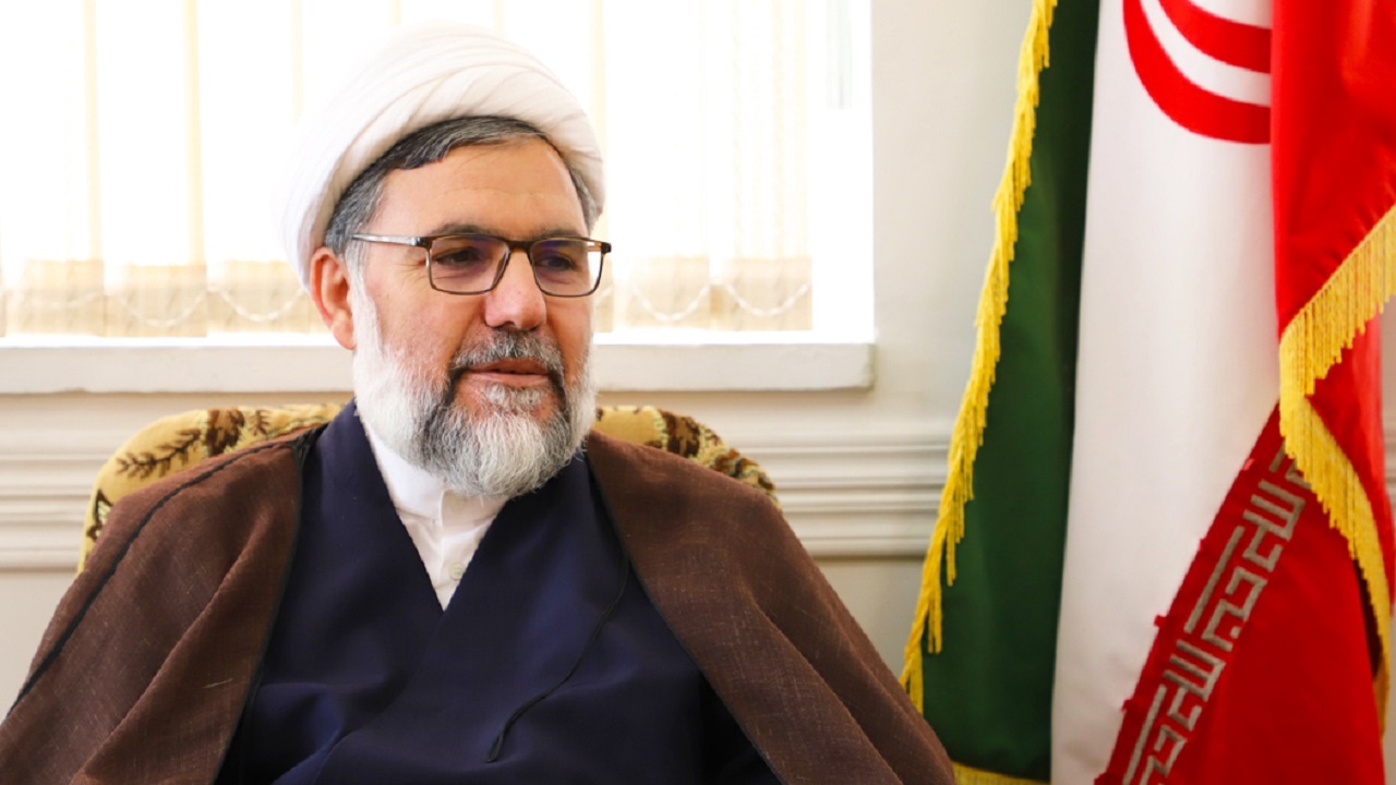 مبلغان باید تحلیل‌گر، شنوا و پاسخ‌گو باشند
