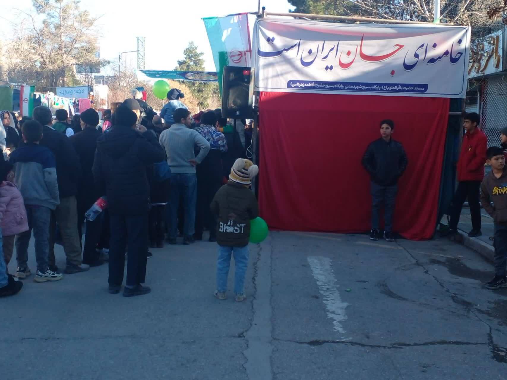 اجتماع عظیم مهدی یاوران نیشابور در جشن بزرگ خیابانی ولادت امام زمان (عج) اجتماع عظیم مهدی یاوران نیشابور در جشن بزرگ خیابانی ولادت امام زمان (عج)