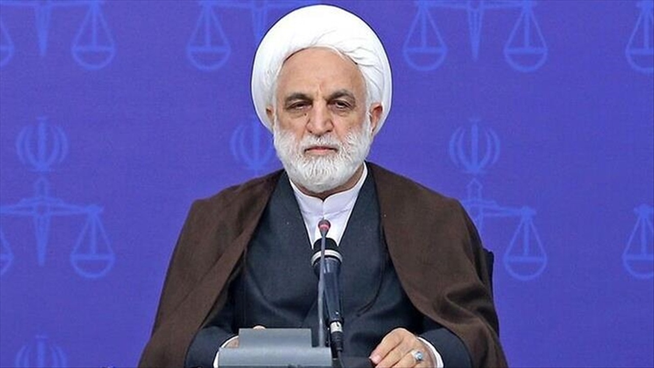 هیچ امید و اعتمادی به کسانی که به ما می‌گویند مذاکره کنیم، نیست