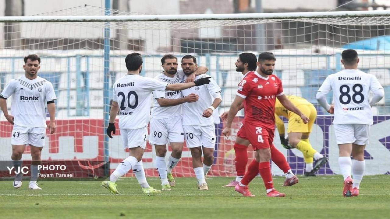 دست رد اوسمار به صدر/ ملوان ۱ - ۰ پرسپولیس