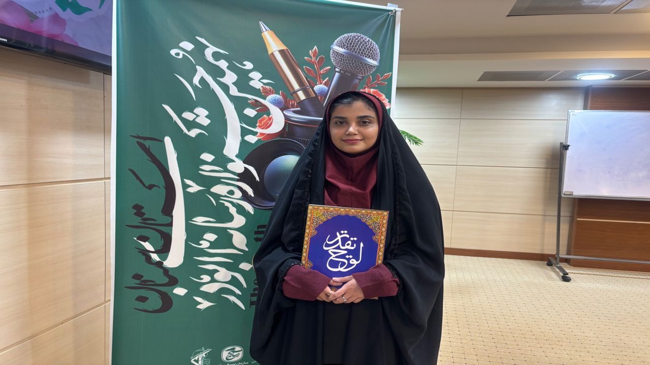 خبرنگار استان سمنان برگزیده جشنواره ابوذر شد+ عکس