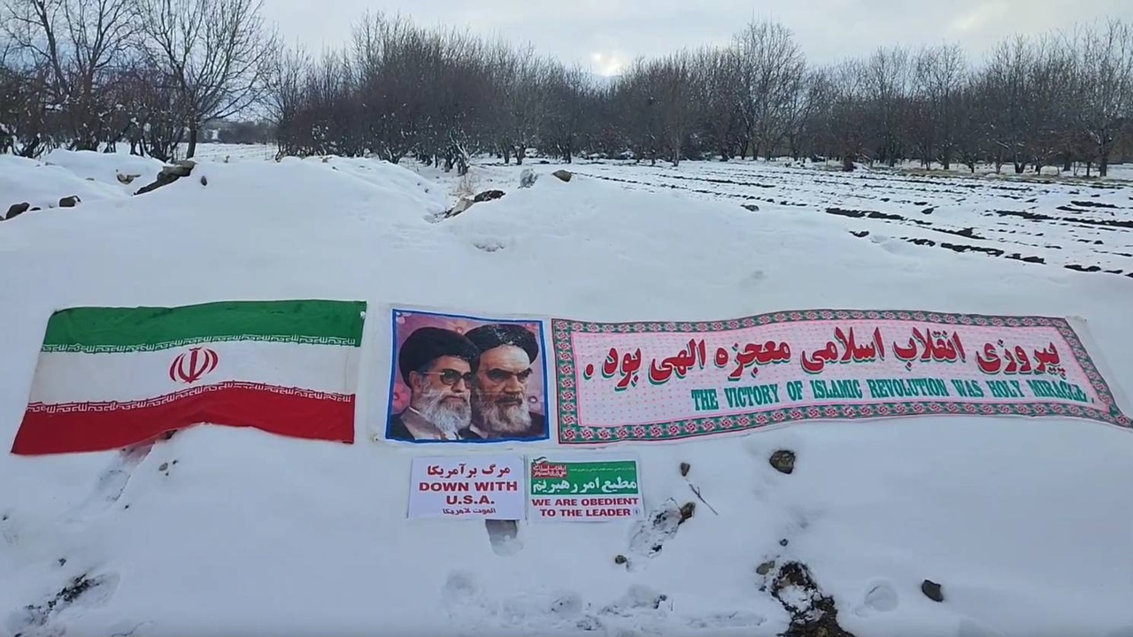 اعلام آمادگی اهالی روستای تکه نهاوند برای حضور باشکوه در راهپیمایی ۲۲ بهمن